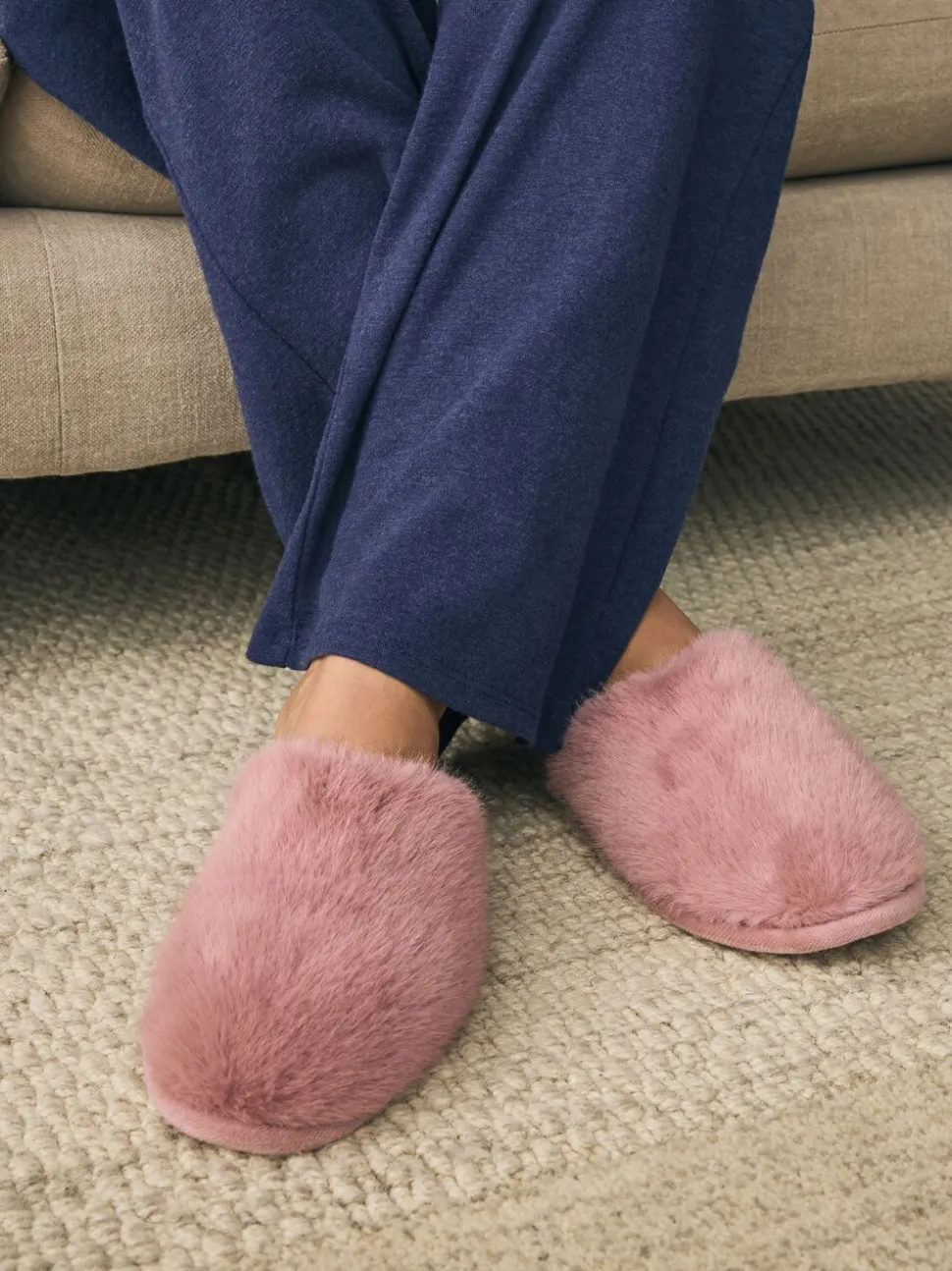 Roze - Pantoffels met imitatiebont