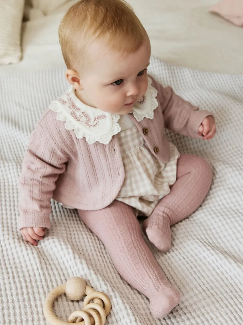Roze - Rompertje met lange mouwen, bodysuit, vest en panty 4 -delige set (0maanden -2jaar)
