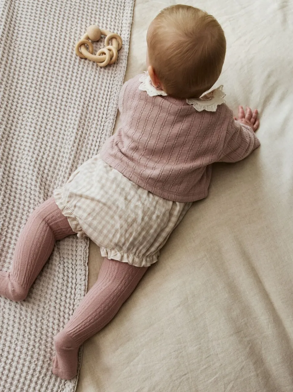 Roze - Rompertje met lange mouwen, bodysuit, vest en panty 4 -delige set (0maanden -2jaar)