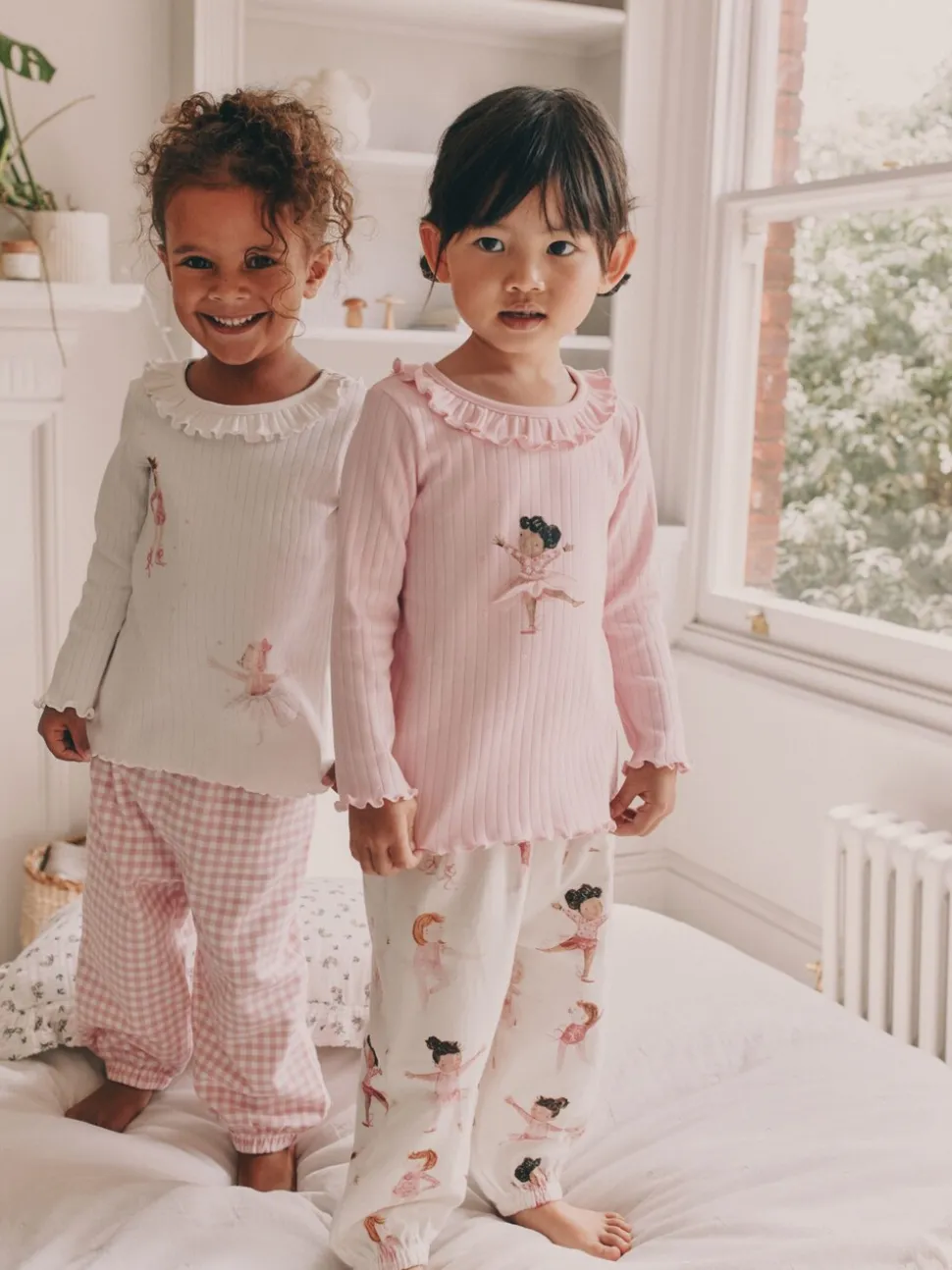 Roze Ballerina Print - Verpakking van 2 pyjama's met geweven broek (9 mnd - 10 jr)