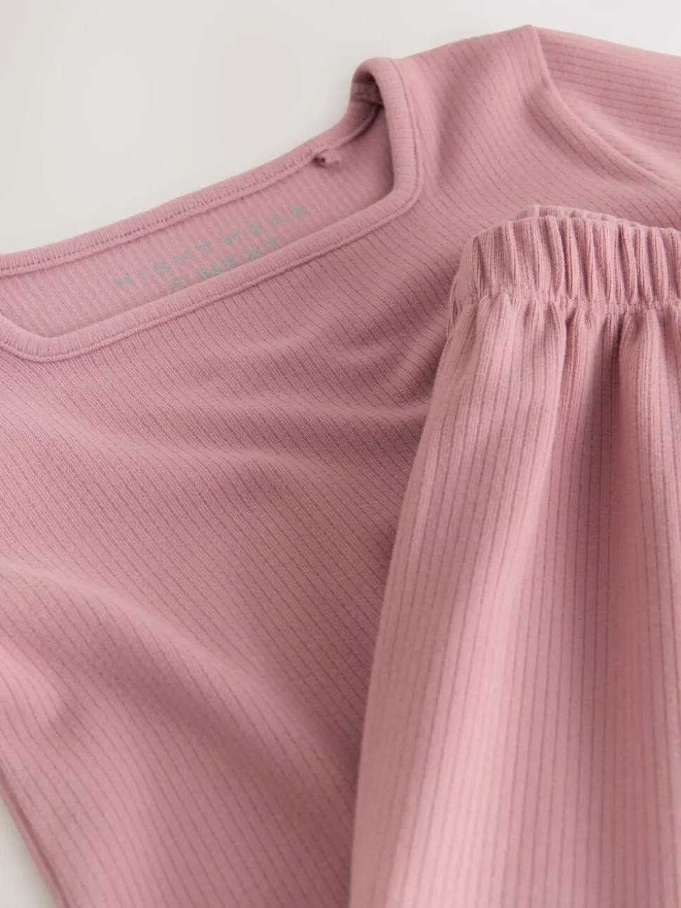 Roze geribbeld - Behaaglijke joggingpyjama (3-16jr)