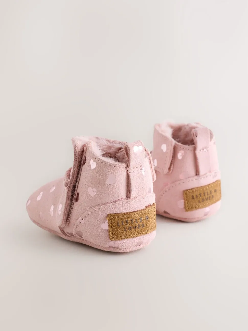 Roze met hartjesprint - Suède baby-instaplaarsjes (0-24mnd)