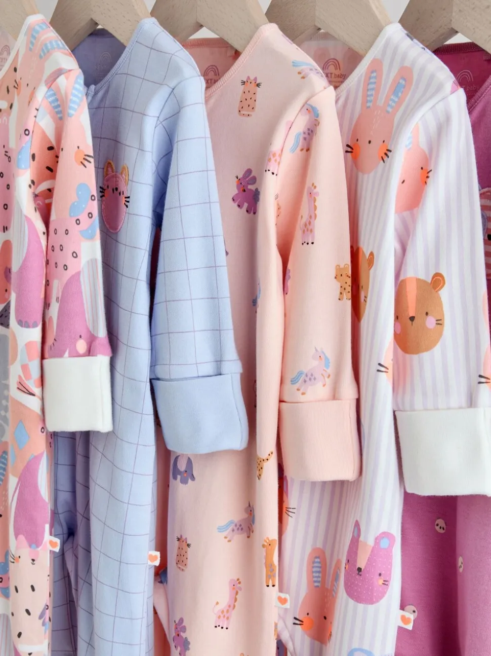 Roze met karakteristieke dierenprint - Verpakking van 5 babyslaappakjes met tweewegrits (0 mnd - 3 jr)