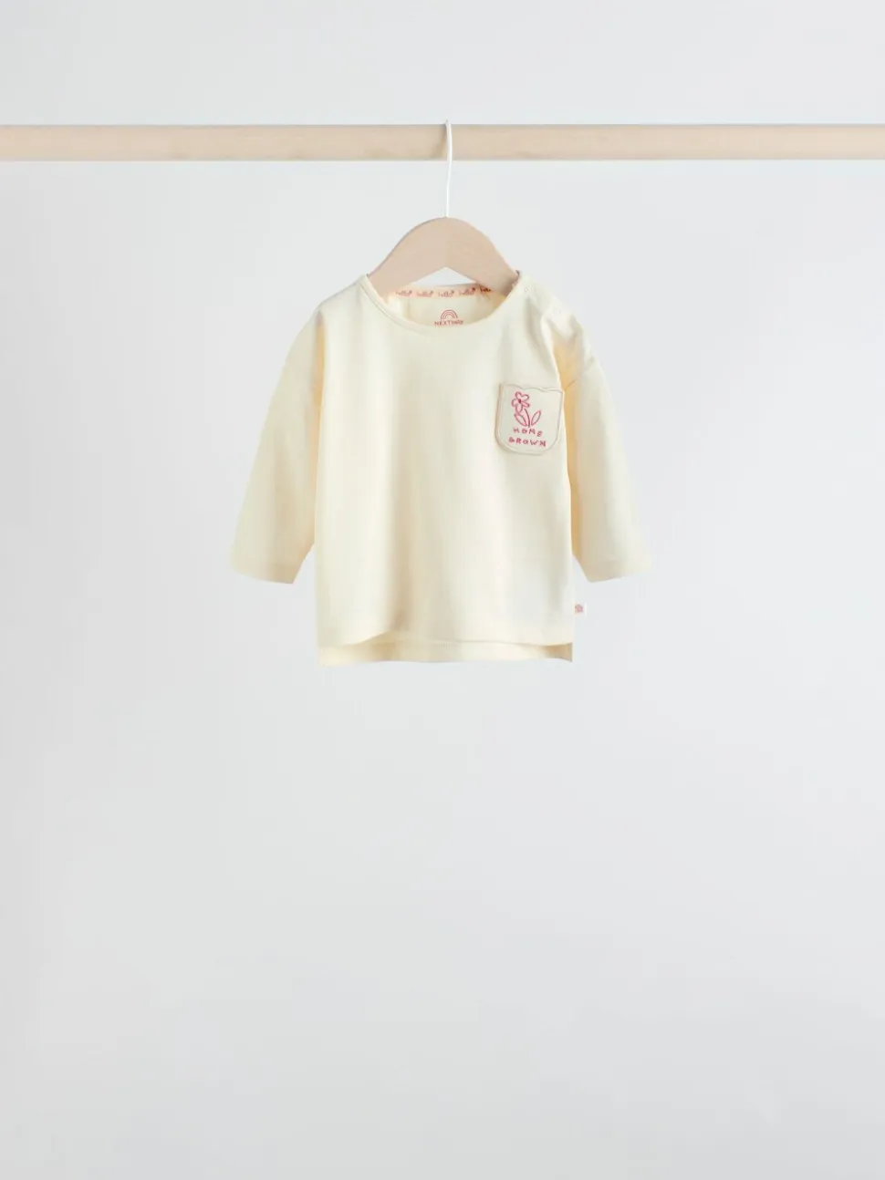 Roze Strepen/Slogan - Verpakking van 4 Baby Tops met Lange mouwen (0mnd -2jr)