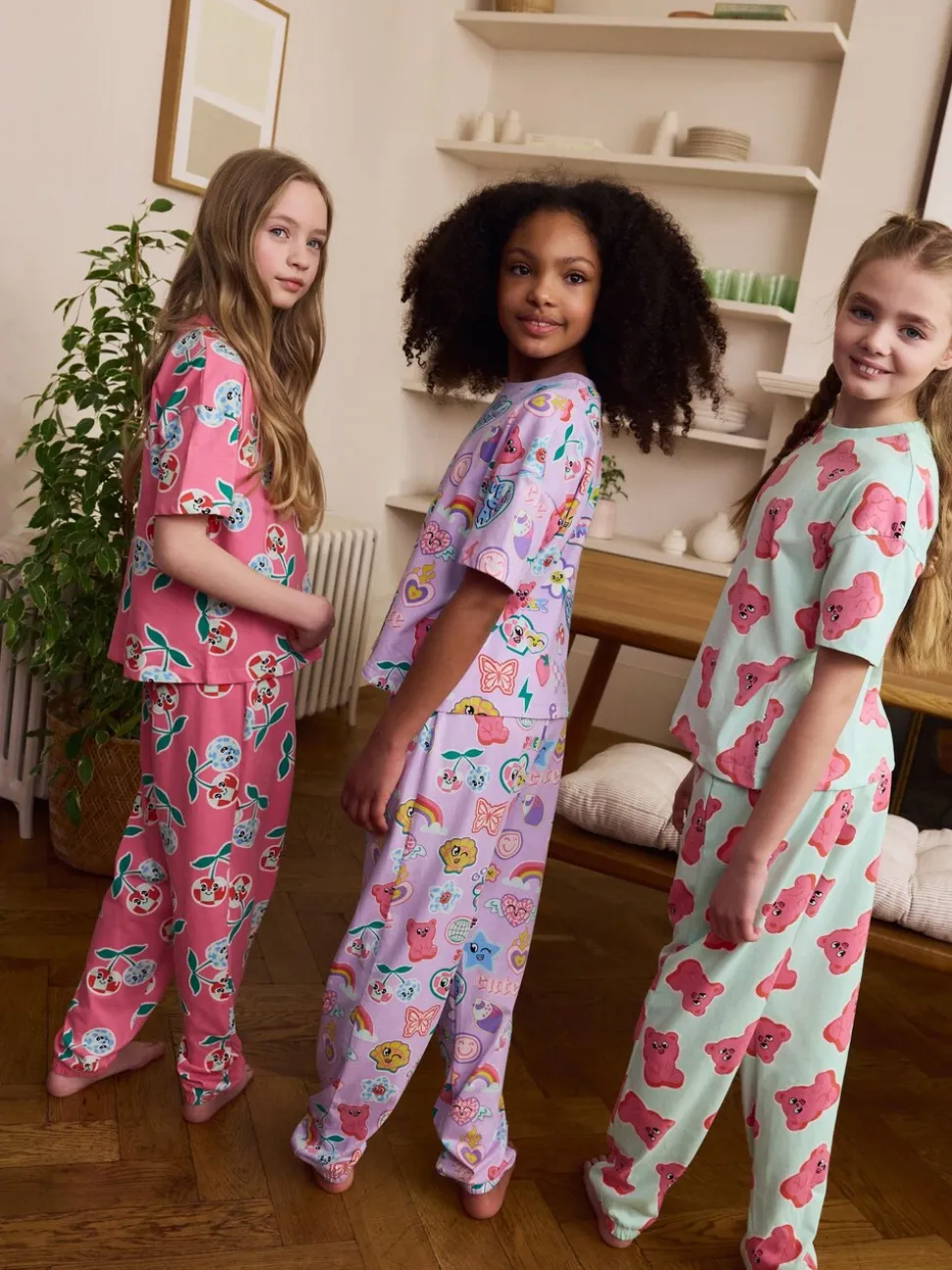 Roze/paars - Verpakking van 3 pyjama's met joggingbroek (3 - 16 jr)