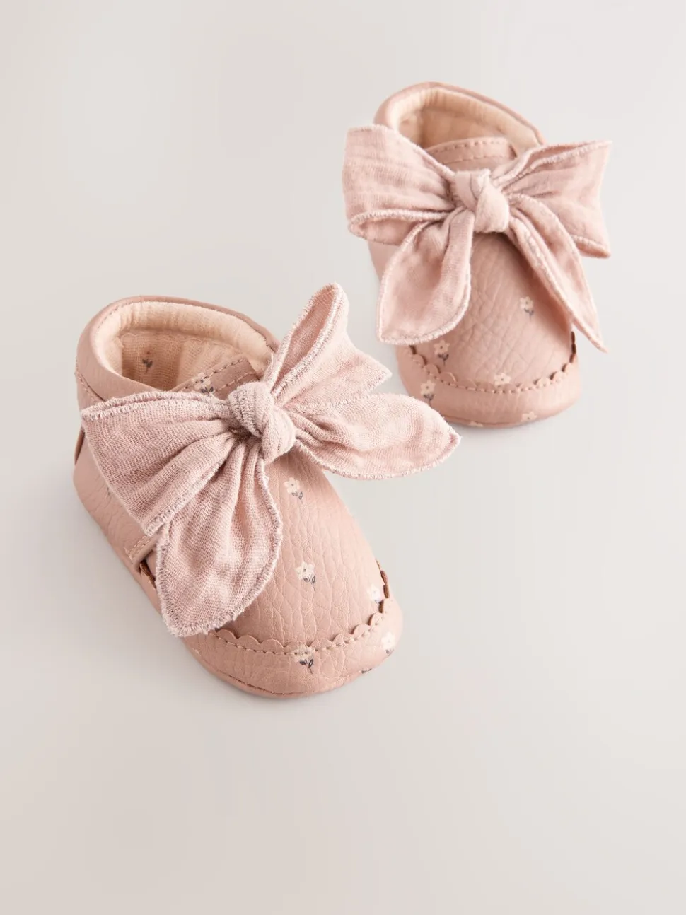 Roze-roestbruin - Babylaarzen met bloemenprint (0-18 mnd)
