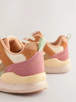 Rustig - Vetersneakers met kleurvlakken