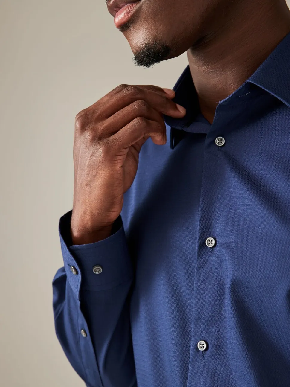 Saffierblauw - Normale Pasvorm - Onderhoudsvriendelijk, getextureerd, slim fit overhemd met enkele manchet