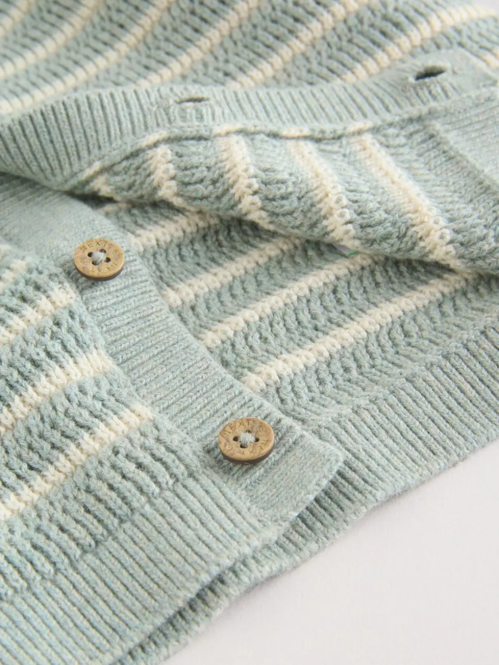 Saliegroen gestreept - Knitted Top and Shorts Baby Set (0mths-2yrs)