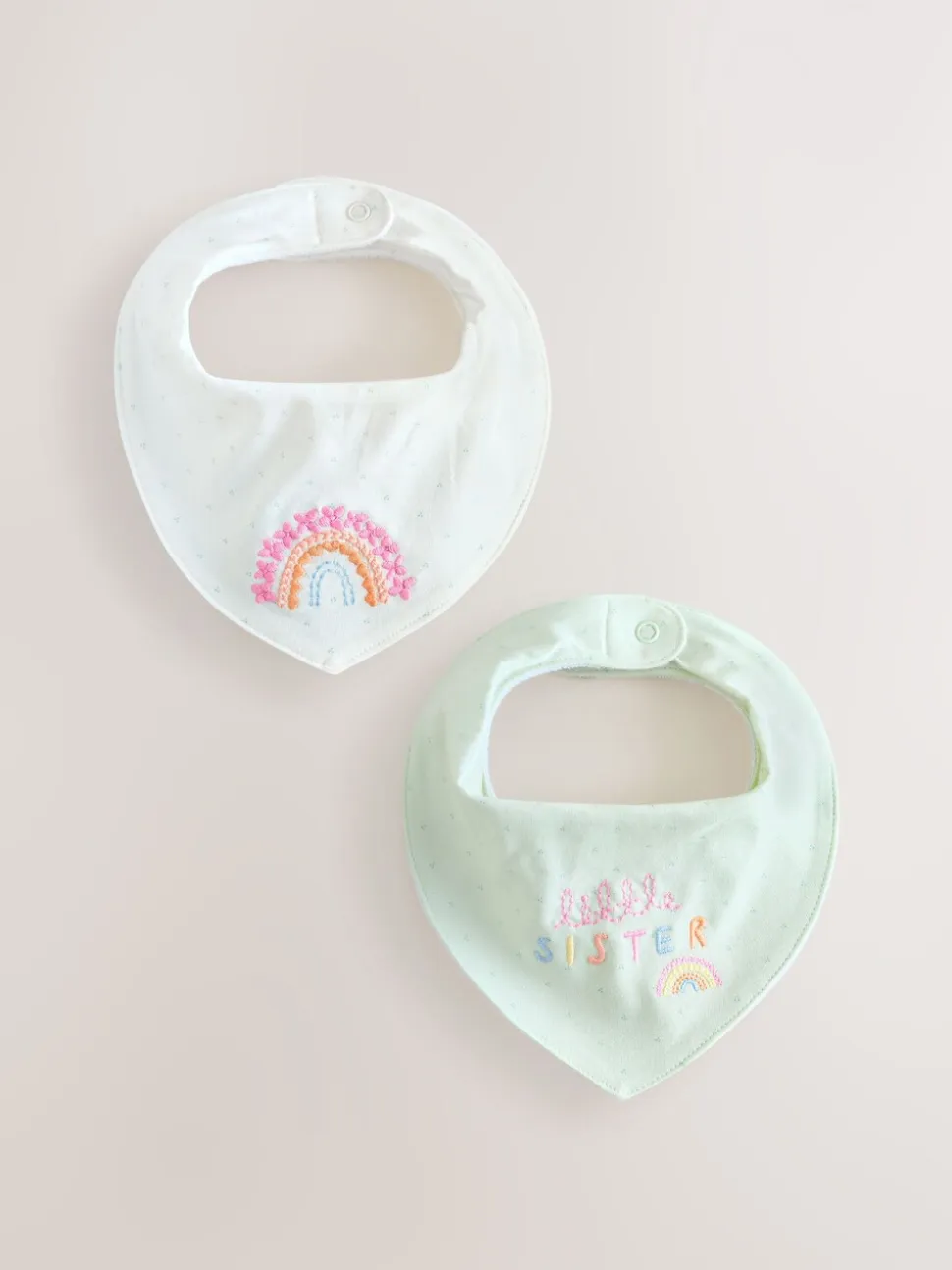 Saliegroene zus - 2 Babyslabbetjes Family