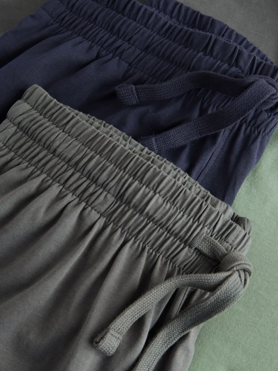 Saliegroen/leisteengrijs - Korte jersey pyjama's verpakking van 2