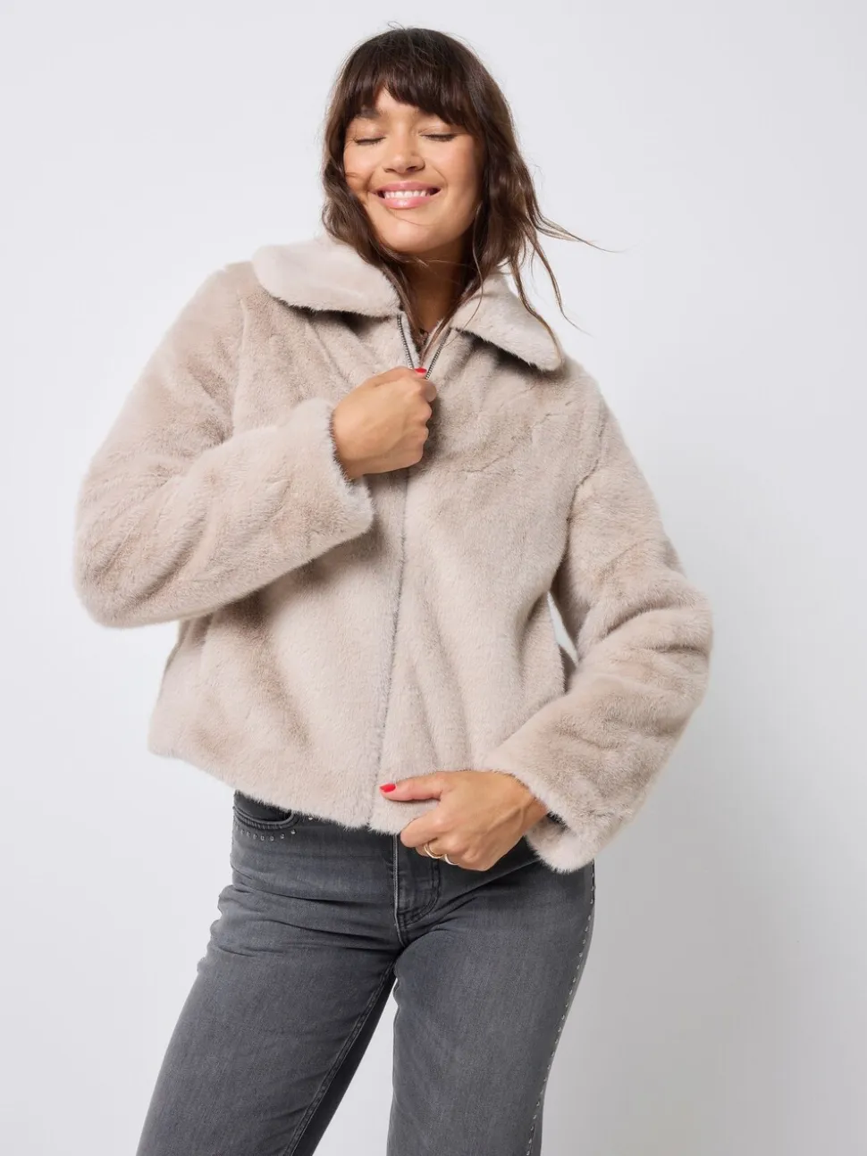 SCAMP & DUDE Faux Fur Jacket