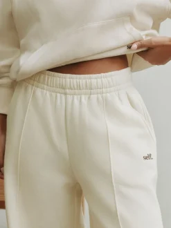 self. joggingbroek met wijde pijpen