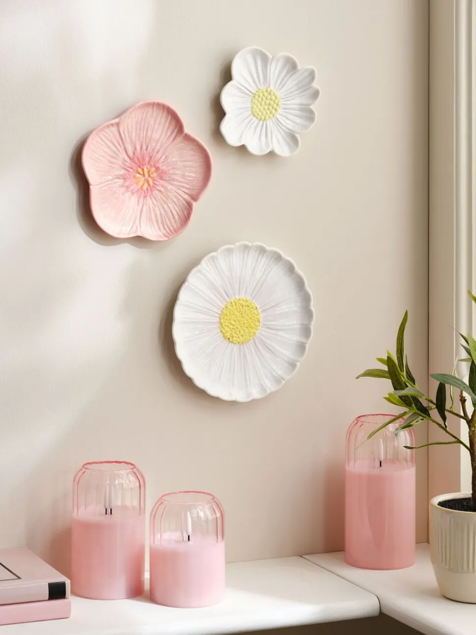 Set of 3 Ceramic Flower Wall Art