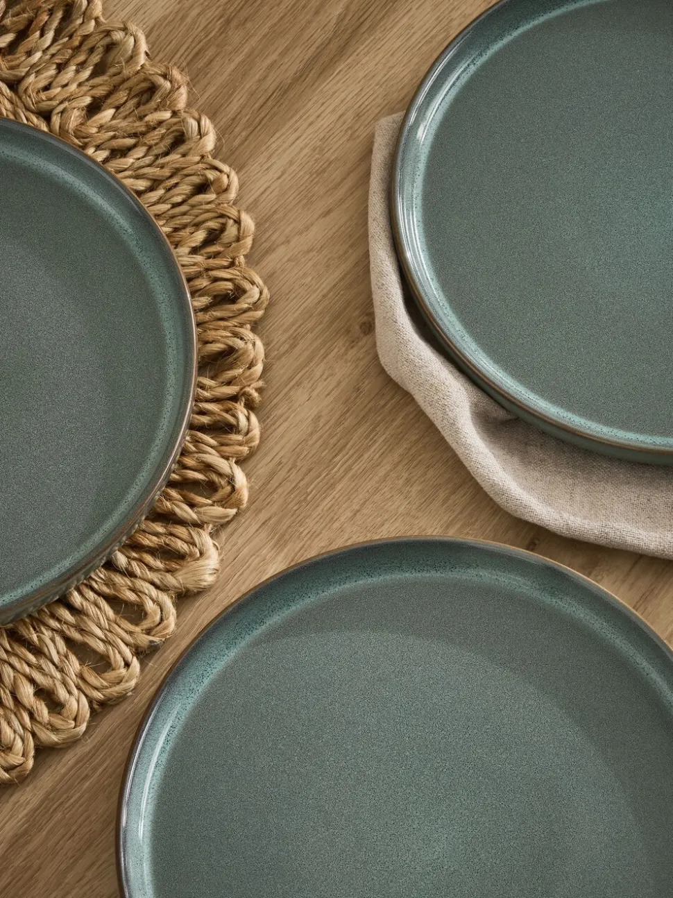 Set of 4 Dalton Side Plates