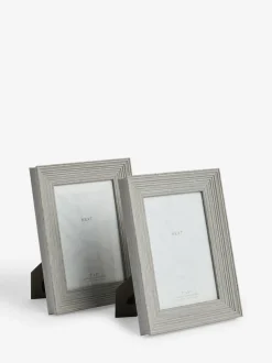 Set of 2 Distressed Wood Effect Photo Frames