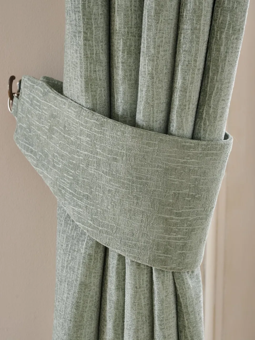 Set of 2 Heavyweight Chenille Curtain Tie Backs