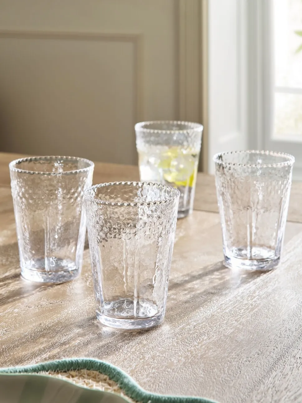 Set of 4 Scallop Tumbler Glasses