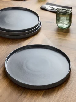 Set of 4 Stamford Dinner Plates