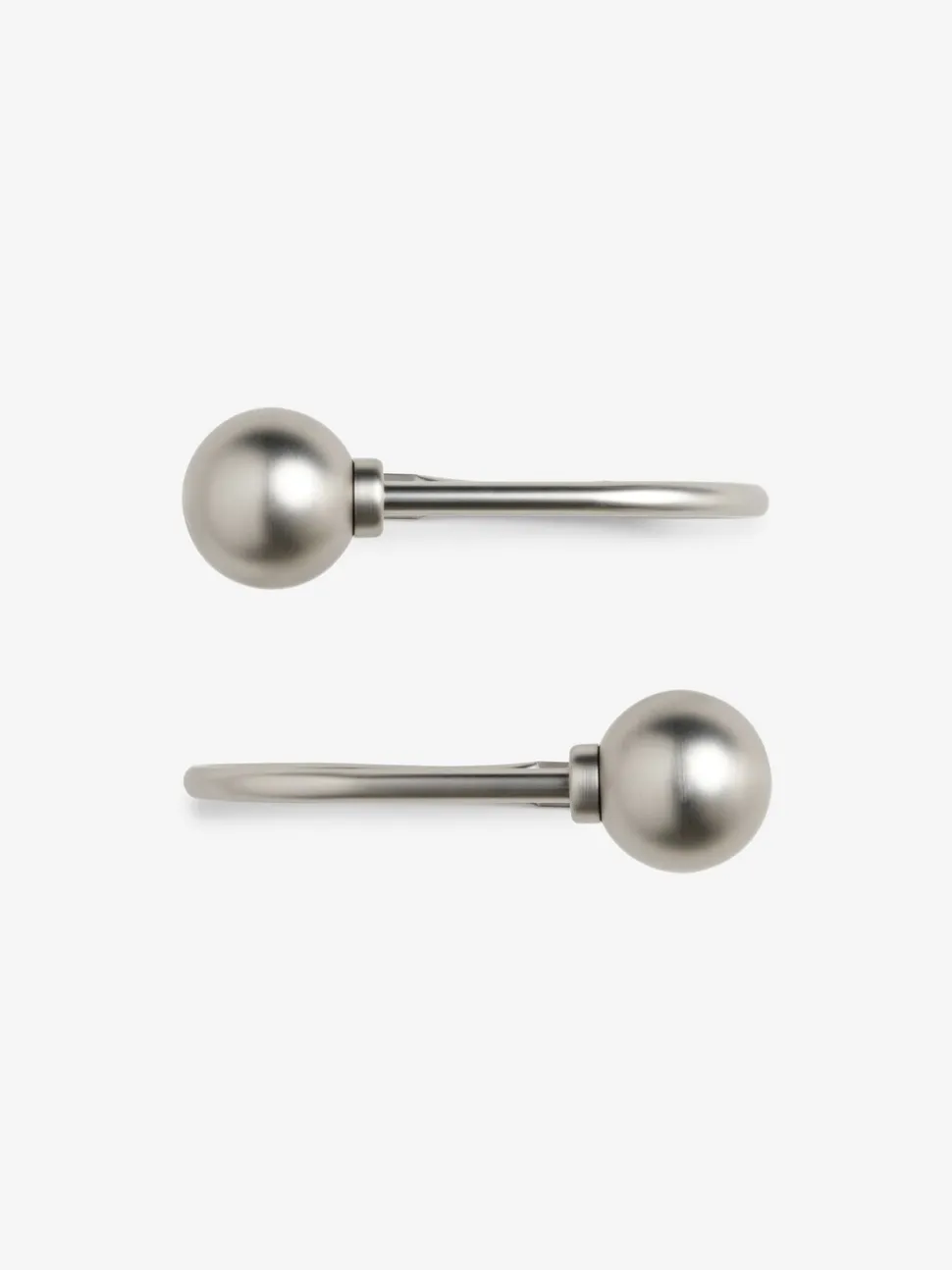 Set van 2 gordijndrapeerdbollen