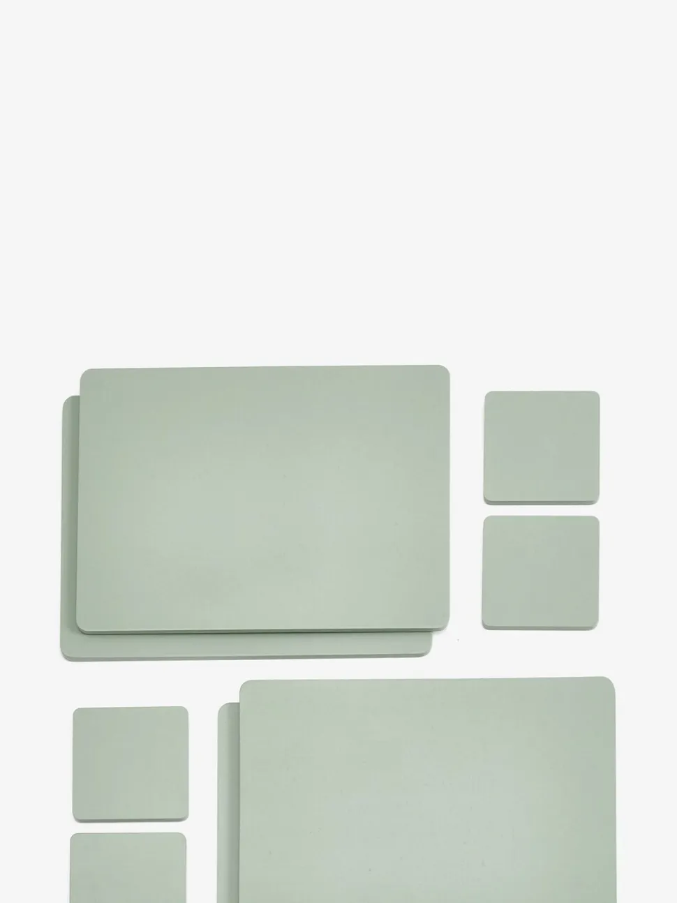 Set van 4 houten placemats en onderzetters