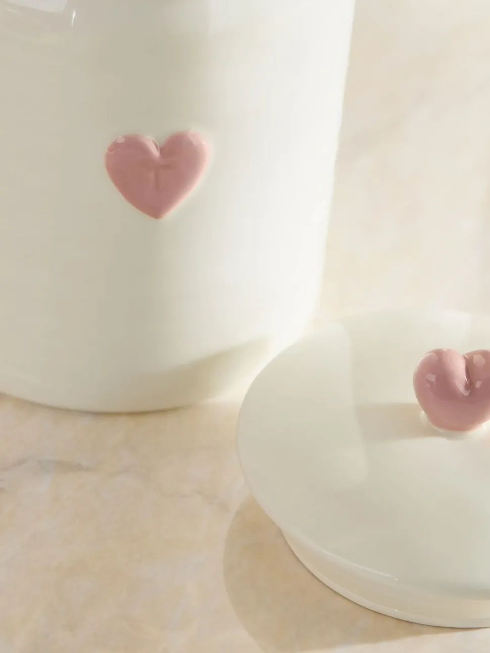 Set van 3 keramische voorraadpotten met hartjes