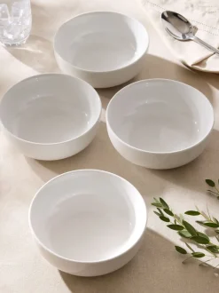 Set van 4 moderna schalen