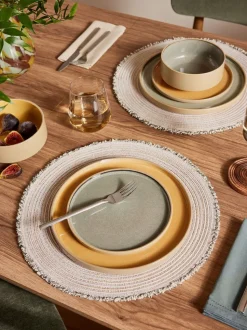 Set van 4 placemats met franje
