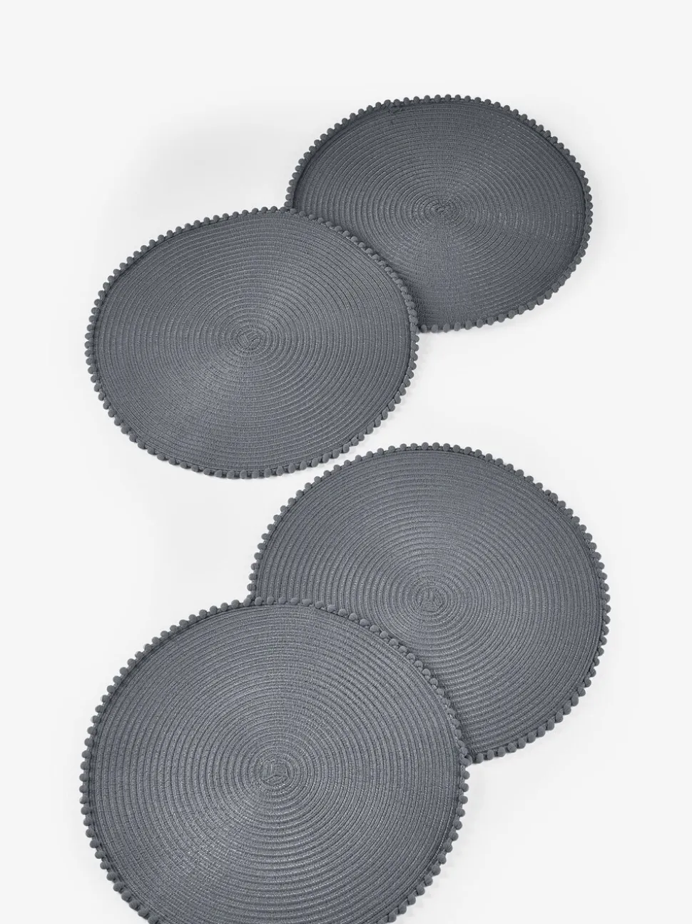 Set van 4 placemats met pompon