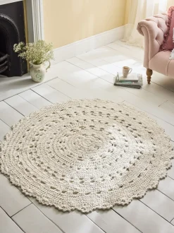Shabby Chic by Rachel Ashwell® Rond Gehaakt Tapijt