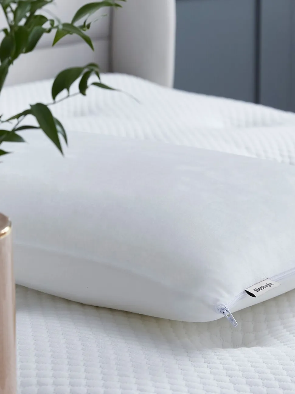 Silentnight Impress luxe kussen van geheugenschuim - Stevig