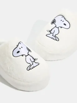 Skinnydip Snoopy x Skinnydip Slippers