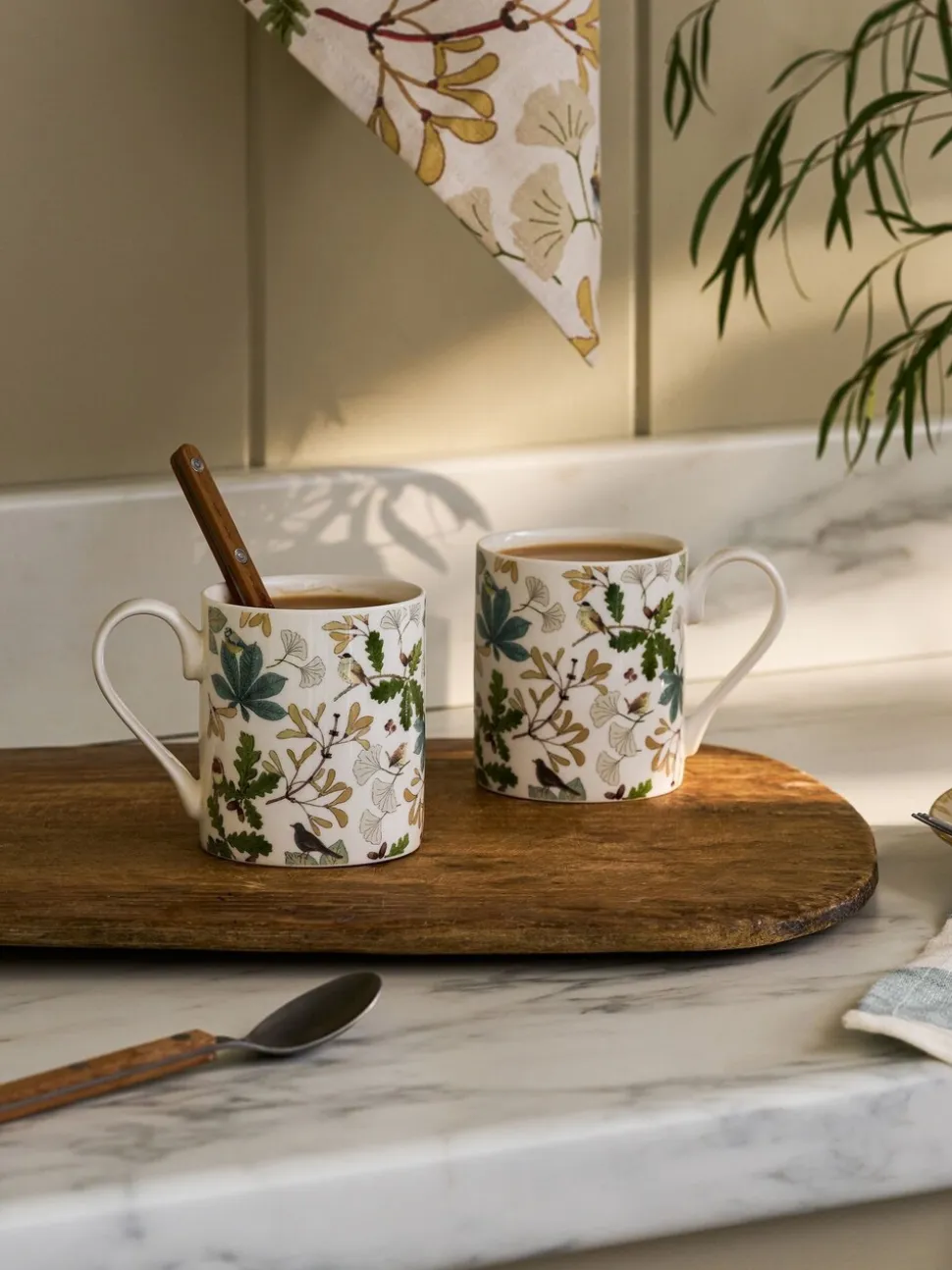Sophie Allport Large Orchard Birds Mug