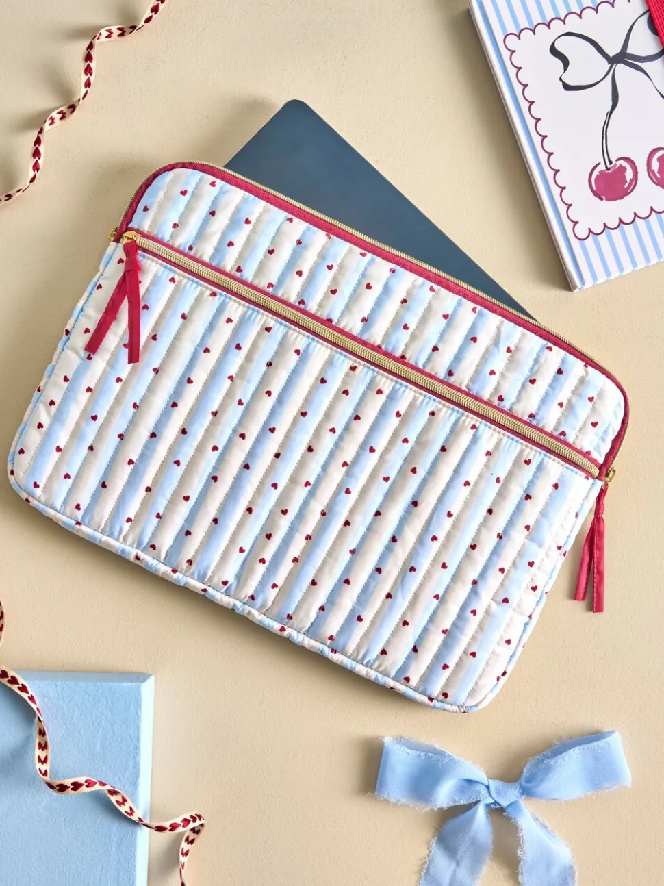 Stripe Love Heart Print Laptop Sleeve