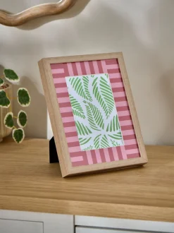 Stripe Mount Wooden Look Photo Frame
