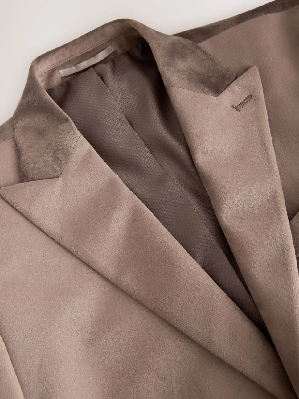 Taupe - Slim Fit - Velvet blazer met zelfrevers