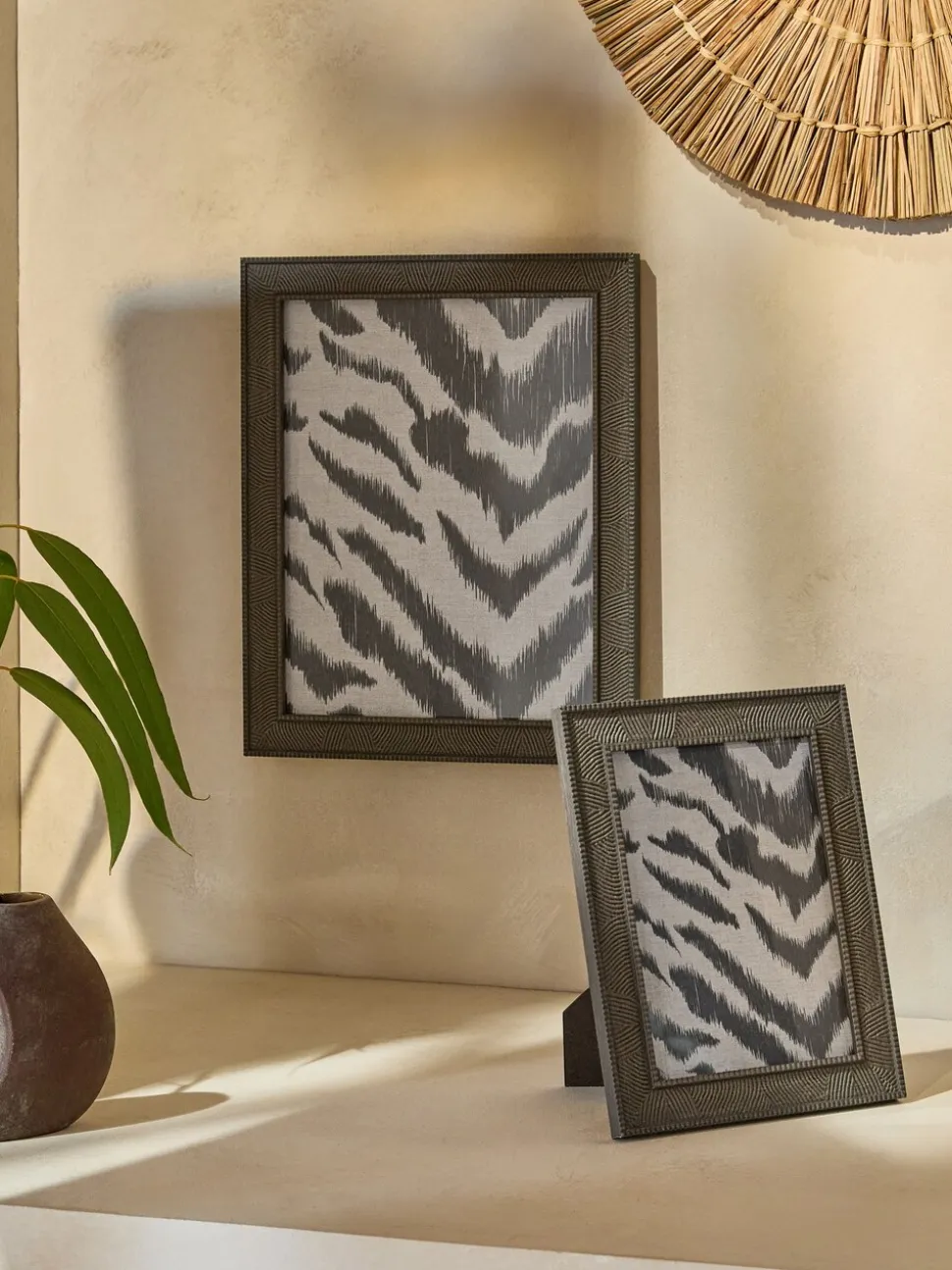 Textured Global Pattern Photo Frame
