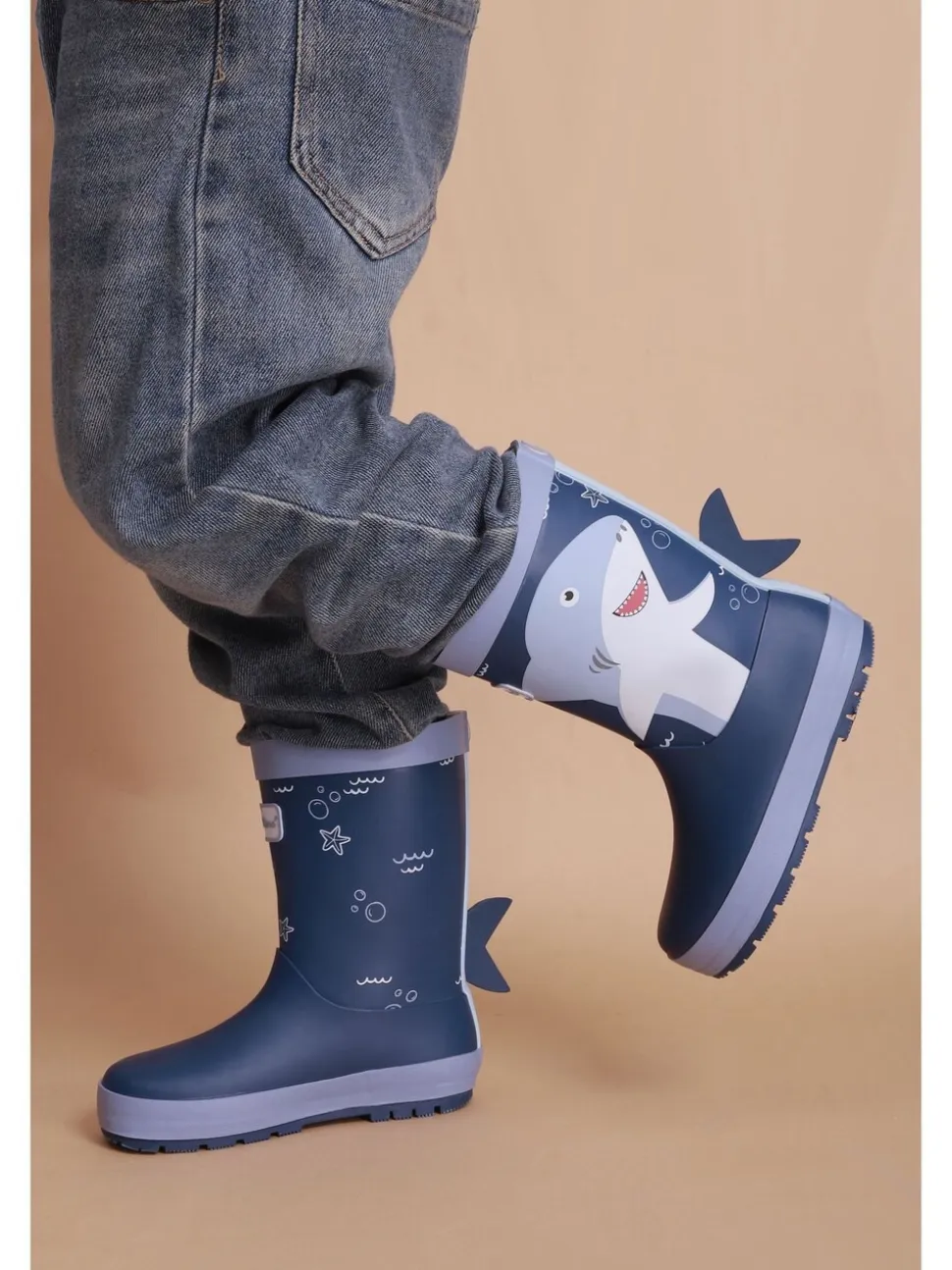 ToeZone Boys Blue Shark Waterproof Wellies