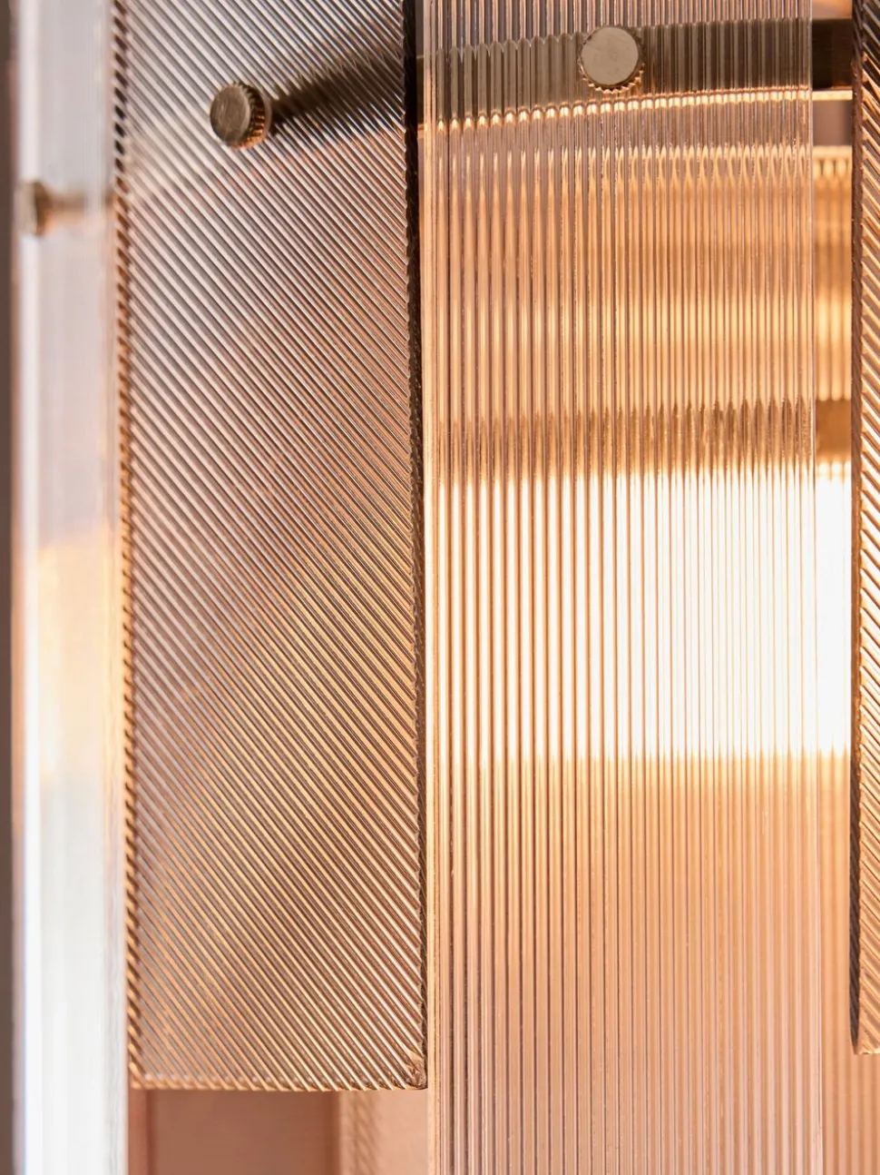 Trieste Easy Fit Shade