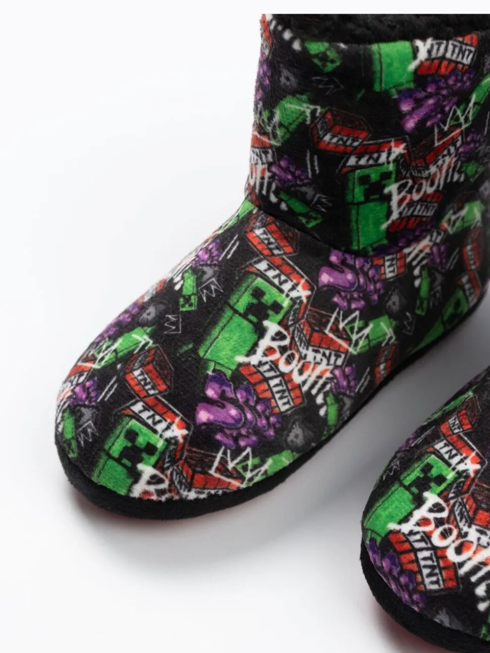 Vanilla Underground Minecraft Slipper Boots