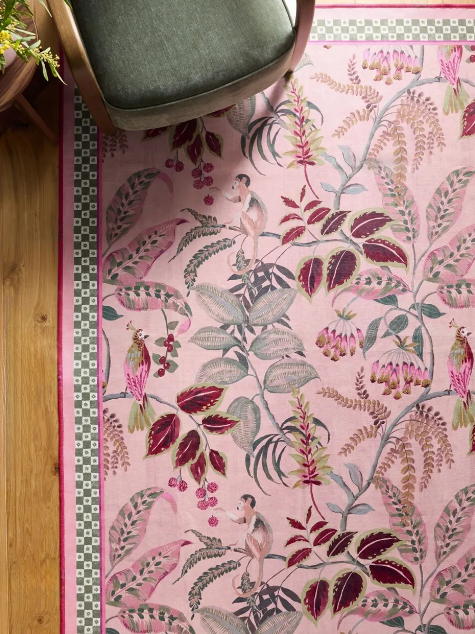 Wasbare loper met exotische aap en bloemen