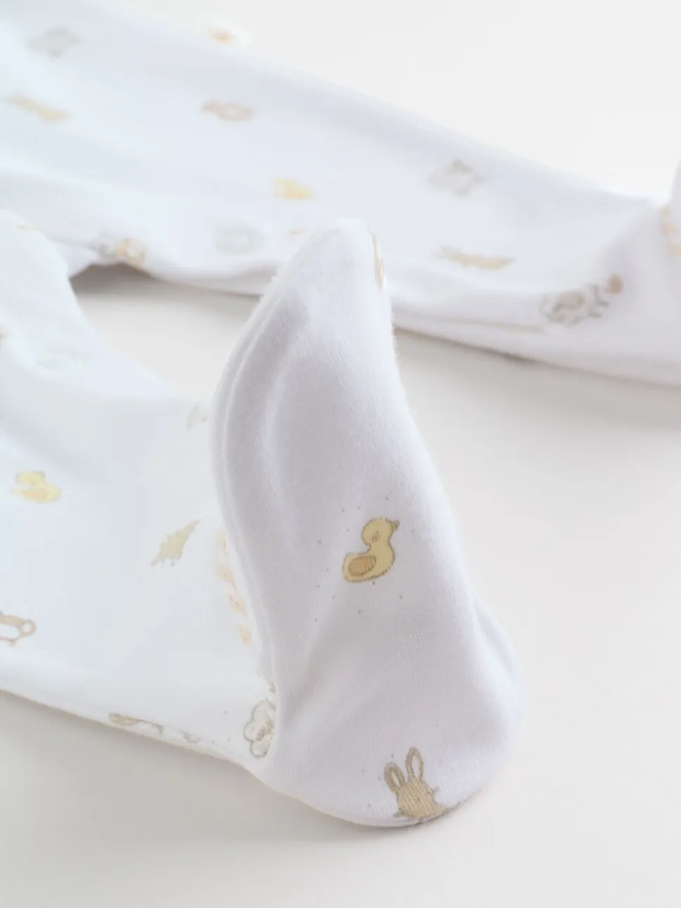 White Collar - Verpakking van 3 babypyjama's (0-2jr)