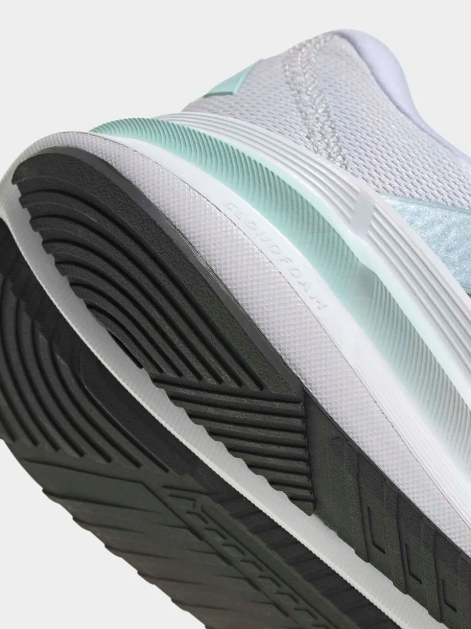 Wit - adidas Galaxy 7 sneakers