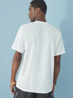 Wit - adidas Train Essentials trainingsshirt