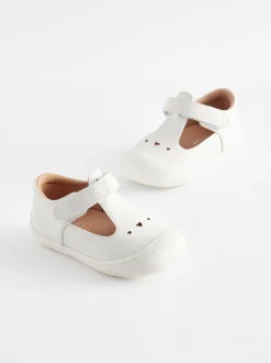 Wit - Babyslofjes met T-bandje