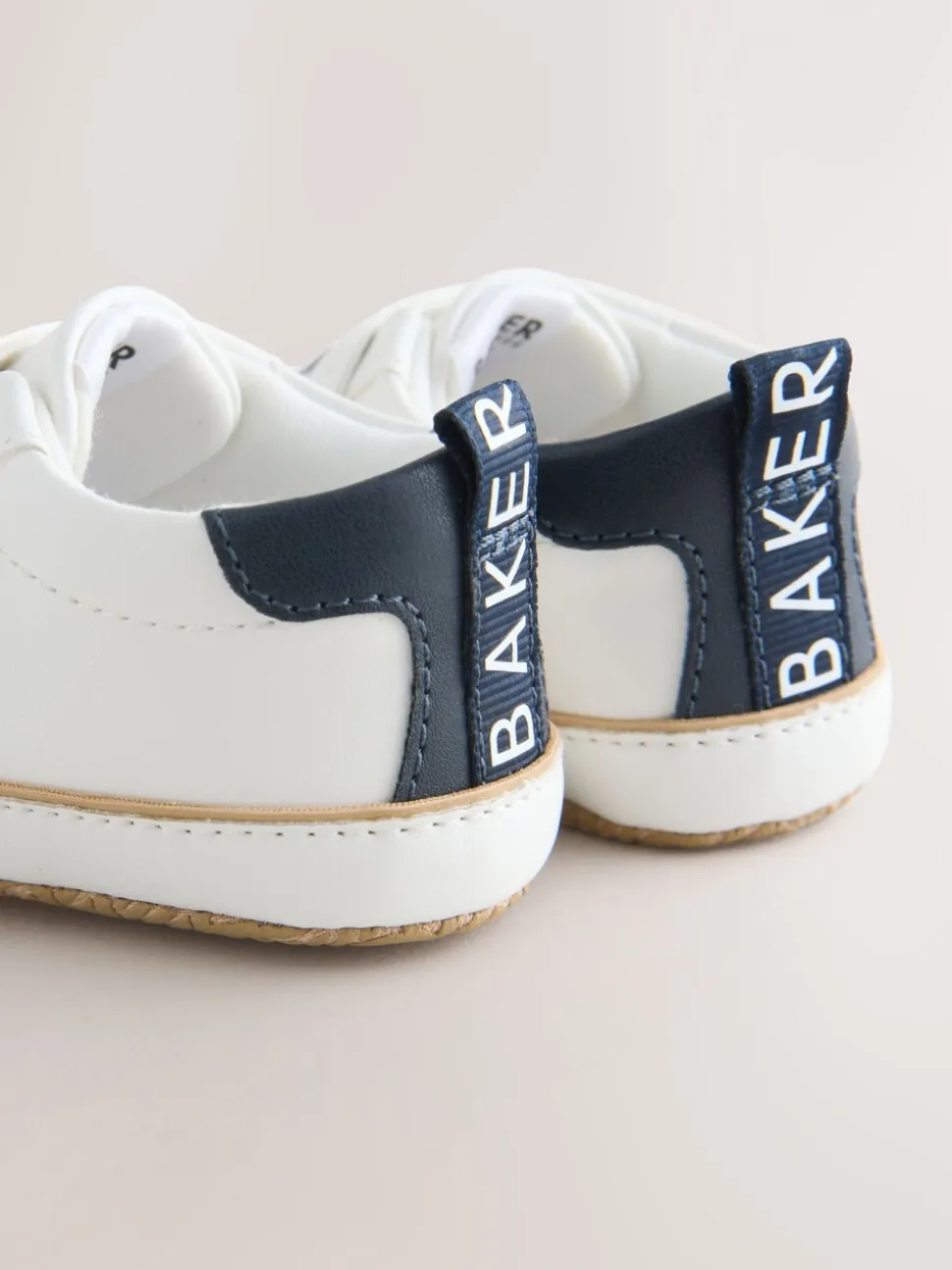 Wit - Baker by Ted Baker Baby Padders Trainers