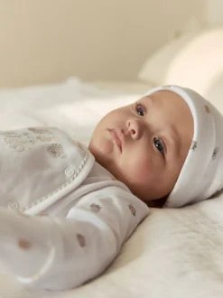 Wit - Born in 2026 baby pyjama en muts set (0 - 9 mnd)