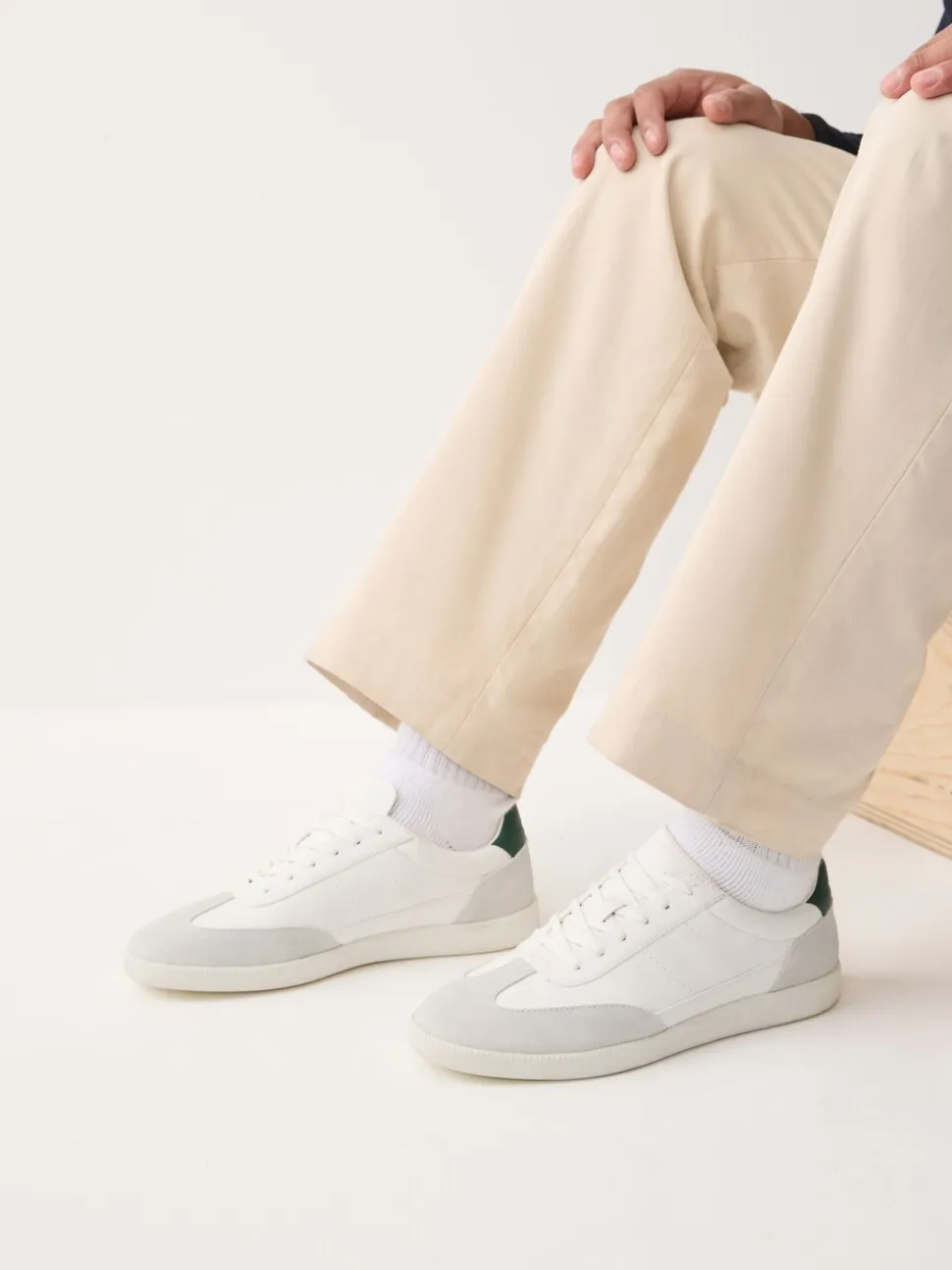 Wit - Chic-casual vetersneakers met suède afwerking