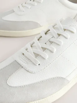 Wit - Chic-casual vetersneakers met suède afwerking