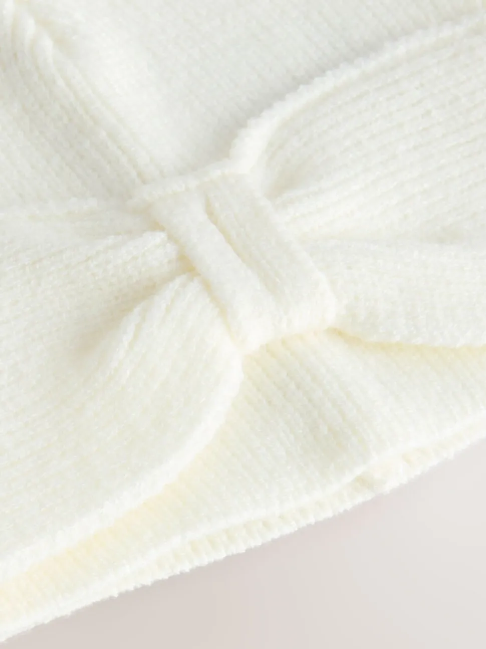 Wit - Gebreide babymuts met strik en tulband (0mnd-2jr)